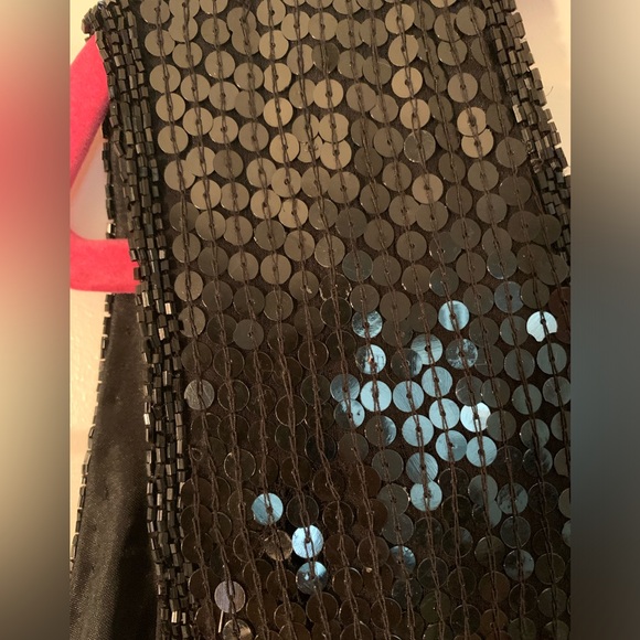 Essence by Mail Silk Sequined Beaded Tank - Picture 2 of 5